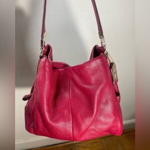 COACH‎ Rich Red Tumbled Leather Three Compartment Vintage Hobo Shoulder Bag